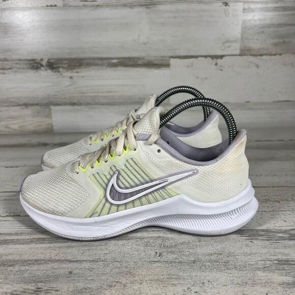 Nike Womens Downshifter 11 CW3413-102 White Running Shoes Sneakers Size 6.5 - Picture 2 of 8